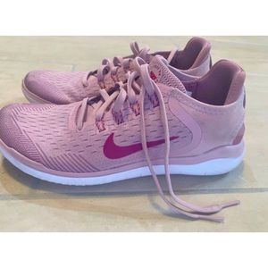 NIKE | Free run shoes